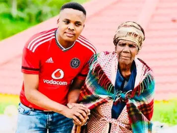 Khuzani Mpungose and his grandmother