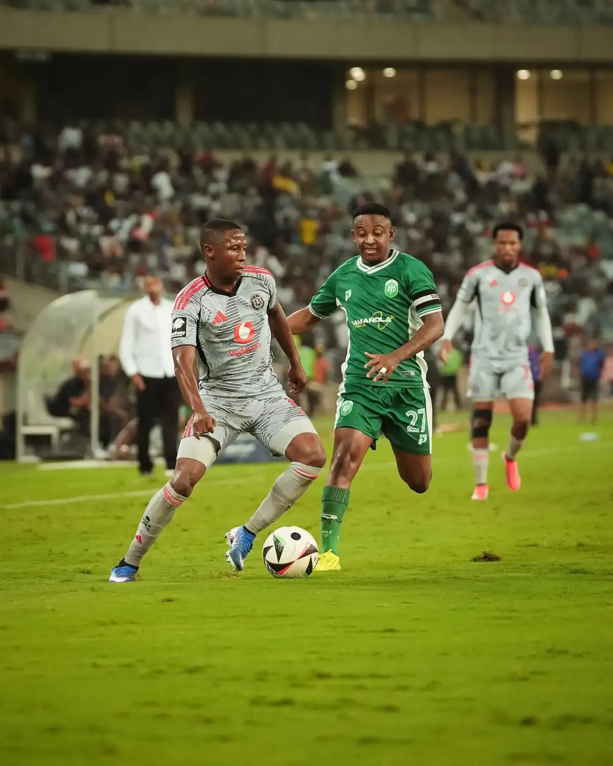 Orlando Pirates seize league summit with commanding win over AmaZulu
