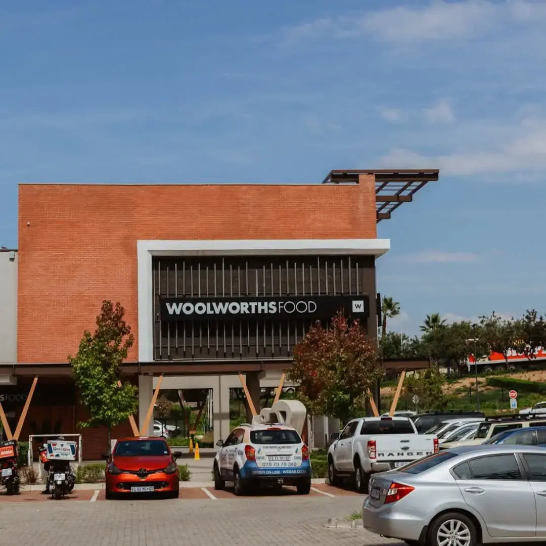 Woolworths Food store
