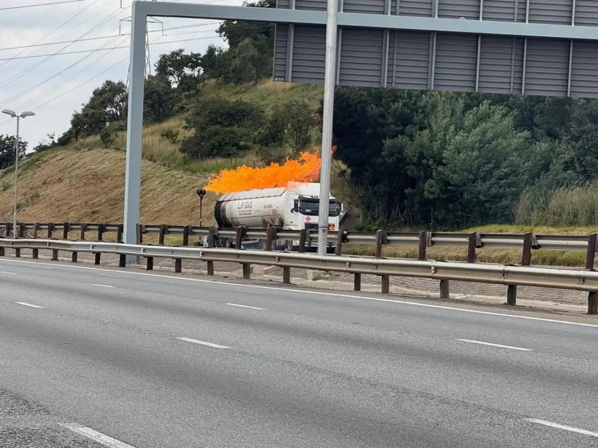 Gas tanker exploded following collision on N12 in Bassonia,south of Johannesburg
