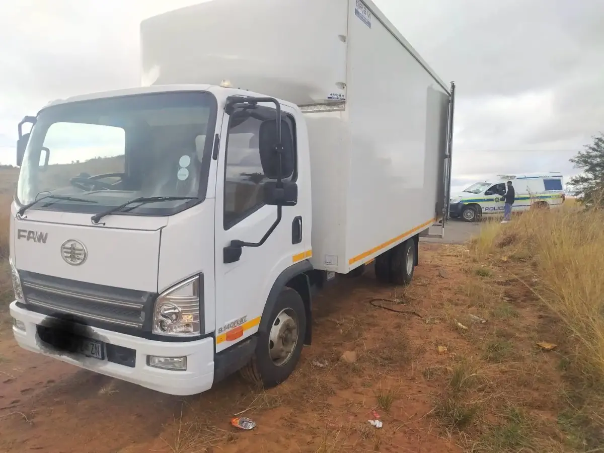 SAPS in KZN recovered hijacked truck in Dundee