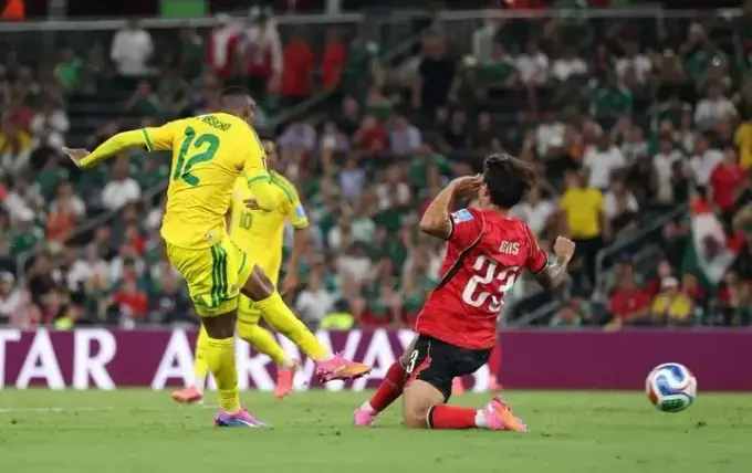 Bafana Bafana defy history: Historic win sends South Africa to World Cup knockouts