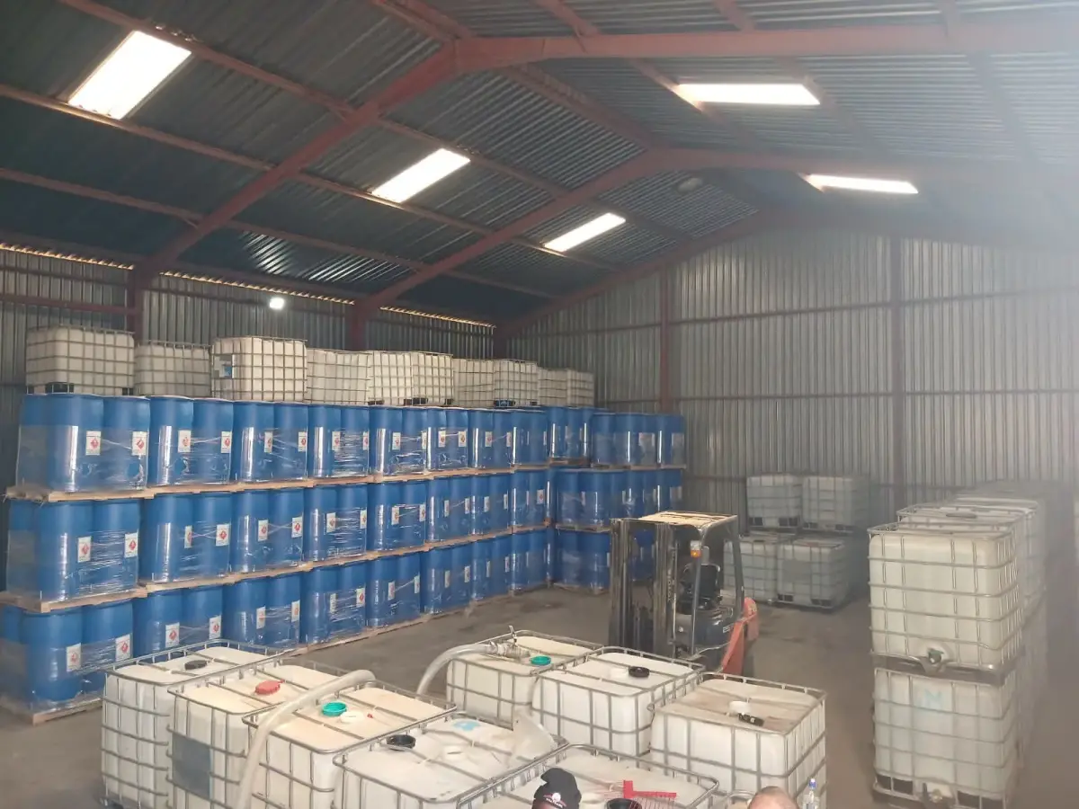 SARS and SAPS crack down on illegal import scheme with massive Kempto Park alcohol seziure